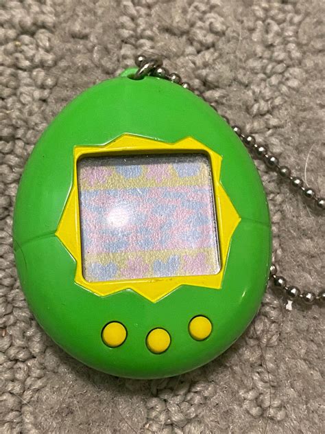 Tamagotchi / Vintage / 90's Toy / Bandai / 1997 / Green / | Etsy