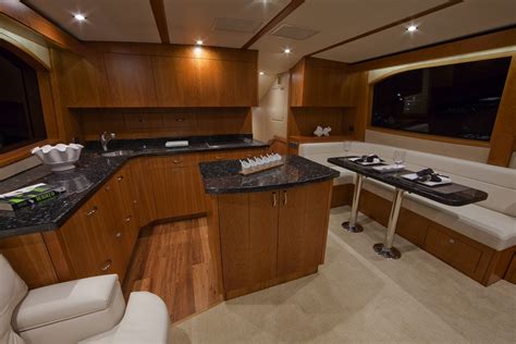 Hatteras GT 54 Luxurious Interiors #Boating Yacht Interior, Luxury ...