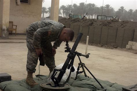 M224 60mm Mortar | Military.com