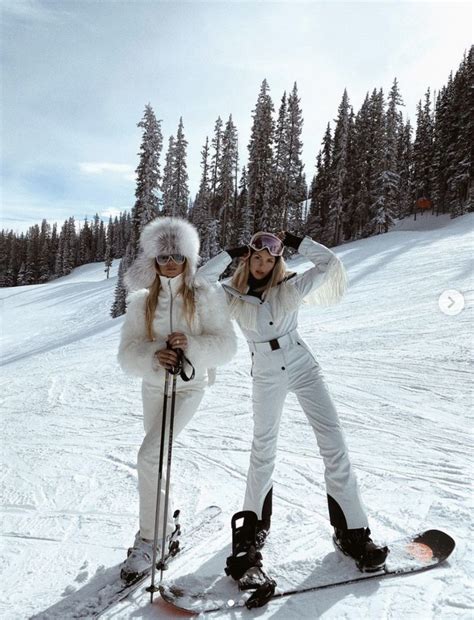 20+ Cute Ski Outfits For Women To Wear On The Slopes in 2021 | Skiing ...