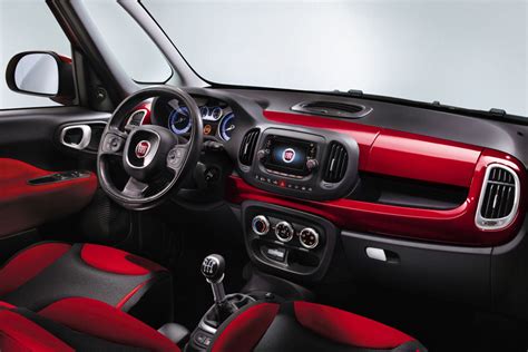 5ooblog | FIAT 5oo: New Fiat 500 L interior (official pics)