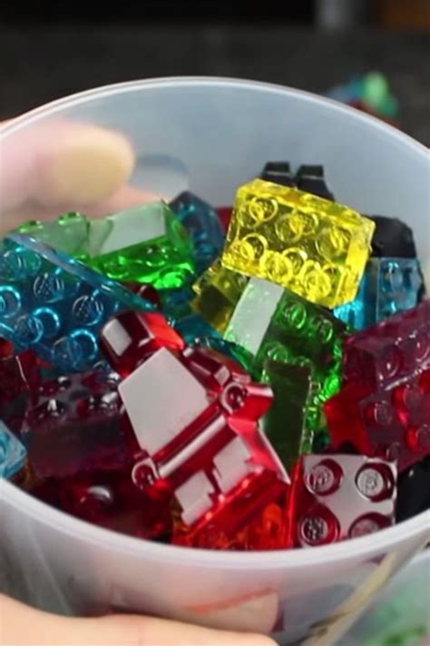 This Tutorial For Making Gummy Legos Is Giving Us Serious Candy ...