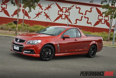 2015 Holden Ute VF SS V Redline review (video) | PerformanceDrive