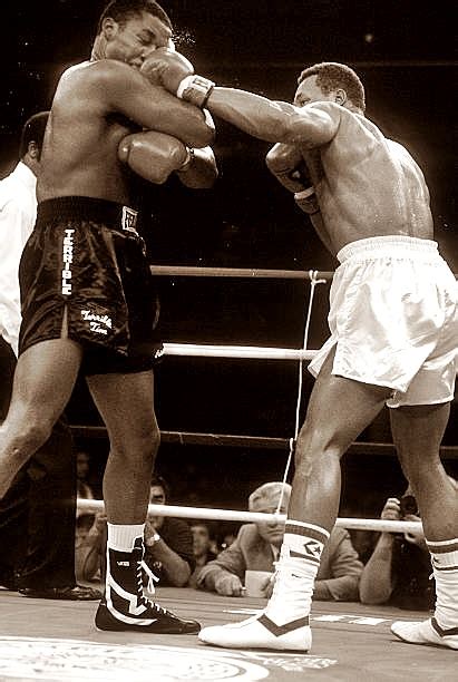 Tim Witherspoon vs. Pinklon Thomas (1984)