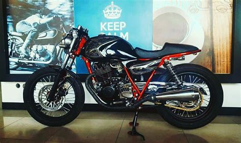 Suzuki GSX 250 Custom By Minority Custom Motorcycle - Surabaya ...