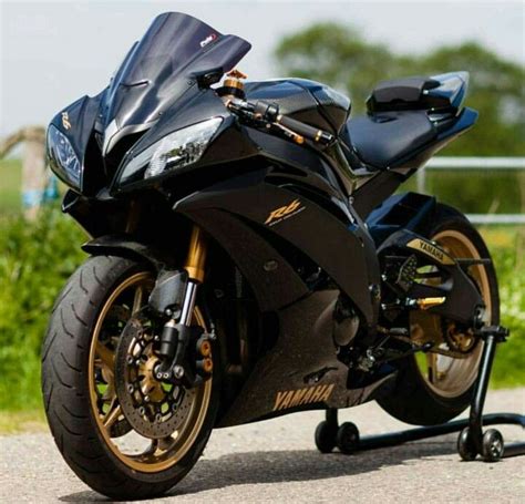 Yamaha R6 Black-Gold | Yamaha r6, Sport bikes, Super bikes