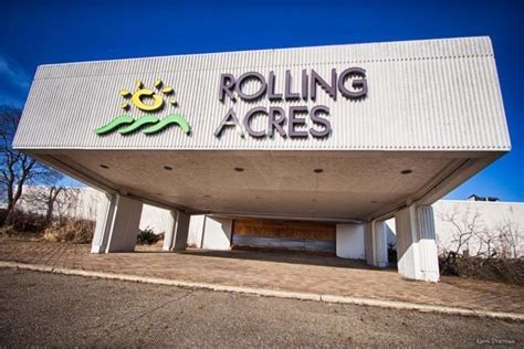 7. Rolling Acres Mall | Abandoned malls, Abandoned, Ohio