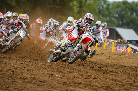 Motocross Track Wallpaper - WallpaperSafari