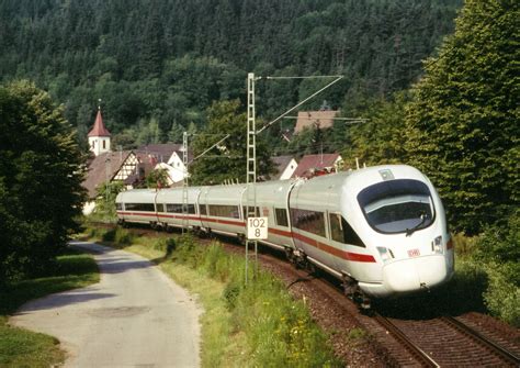 ICE train in Germany | 列車, 鉄道