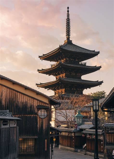 Yasaka Pagoda | Kyoto aesthetic, Tokyo aesthetic, Kyoto japan