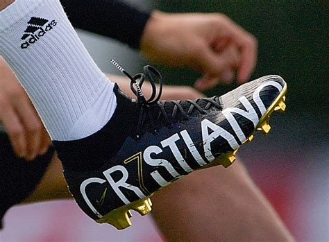 Cristiano Ronaldo Shows Off All-New Nike Mercurial Superfly Signature ...