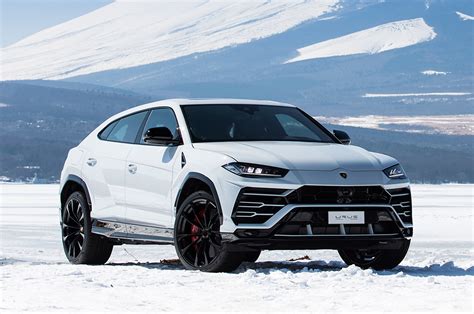 2019 Lamborghini Urus First Drive Review | Automobile Magazine