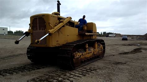 Caterpillar D9 Dozer - YouTube