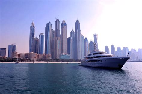 Best Places To Rent A Yacht In Dubai | Thevacationbuilder