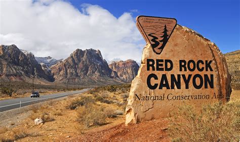 File:Red Rock Canyon road sign.jpg - Wikipedia