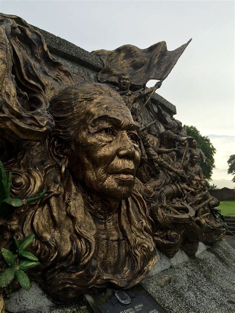 tandang sora high relief sculpture free image | Peakpx