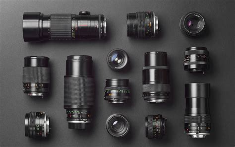 How to Choose the Best DSLR Lenses for Your Camera | Shutterstock