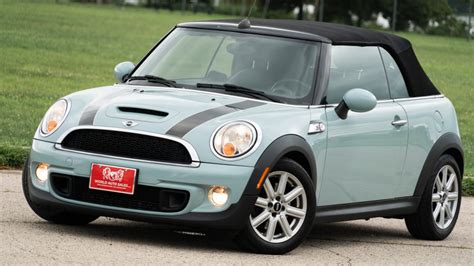 2014 MINI Cooper S Convertible | Car Dealership in Philadelphia