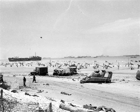 File:Normandy Invasion June 1944.jpg - Wikipedia