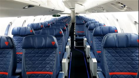 Canadair Regional Jet 900 Seat Map Delta | Brokeasshome.com