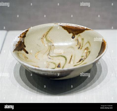 Ming Dynasty porcelain Stock Photo - Alamy