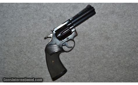 Colt ~ Diamondback ~ .22 LR