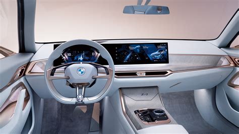 BMW Concept i4: Istražite značajke potpuno novog BMW električnog ...