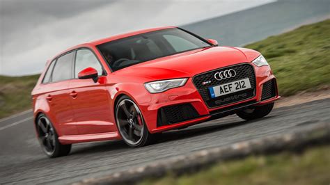 Audi RS3 Hatchback (2015 - 2017) review | AutoTrader