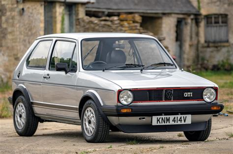 Your classic: Volkswagen Golf GTI | Classic & Sports Car