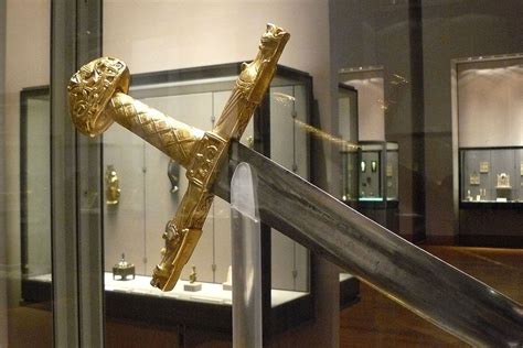 14 Most Famous Swords in History | Nerdable