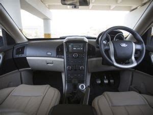 2015 Mahindra XUV500: Interior Photo Gallery Review