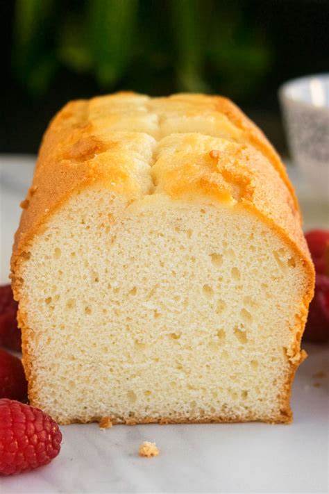 Buttermilk Pound Cake {From Scratch} - CakeWhiz