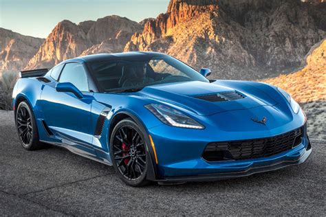 2018 Chevrolet Corvette Z06 Coupe Review, Trims, Specs and Price | CarBuzz