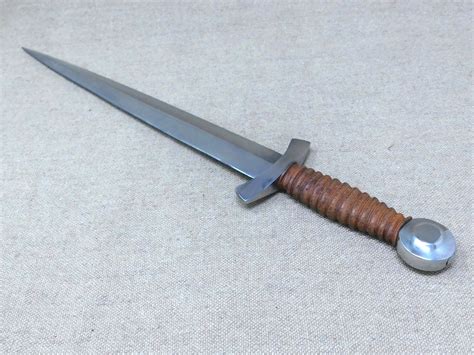 14thC medieval quillon dagger - Tod's Workshop