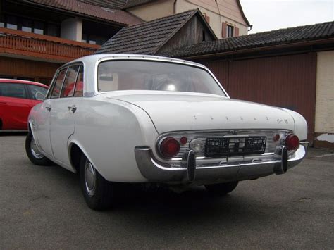 Ford Taunus 17m P3 TS, 1963 | Ford, Old cars, Automobile