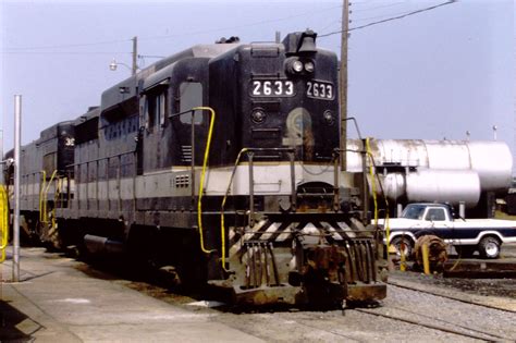 SR Southern Railway GP30 Diesel Locomotive Chesapeake Virginia 1978 ...