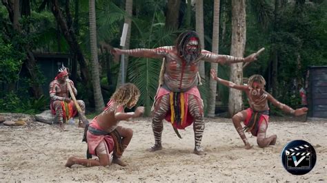 Aboriginal dance show - Australia Chords - Chordify