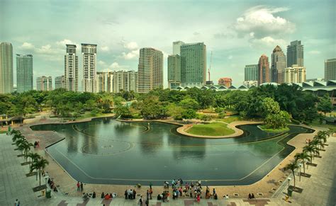 The Lake Symphony and the KLCC Park, Kuala Lumpur City Cen… | Flickr