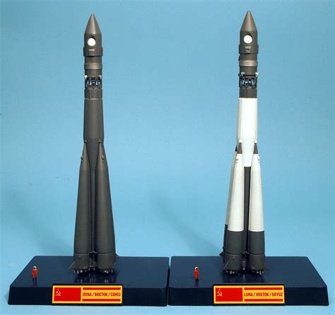 Scale Model News: AIRFIX VOSTOK ROCKET PART 2 - IS WHITE RIGHT?