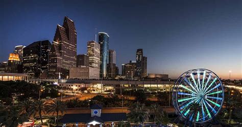 Faire une visite touristique à Houston - 38000 Km