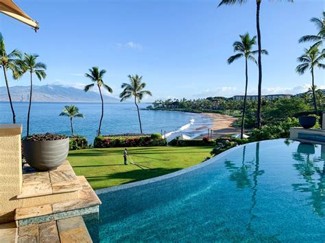 Review: The Four Seasons Maui Resort