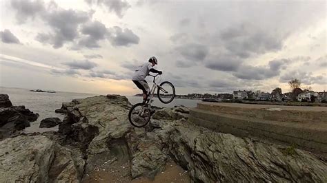 Mountain Bike Stunts: Mike Steidley rides West Haven - YouTube