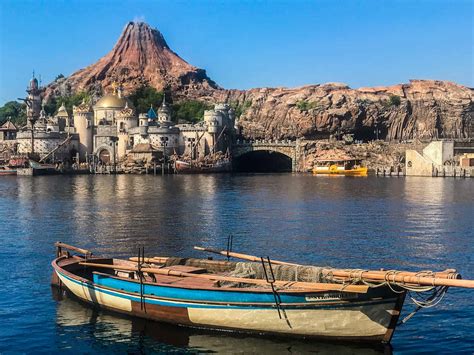 14 Best Tokyo DisneySea Rides for Adults