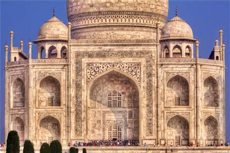 Architecture of Taj Mahal, Layout of Taj Mahal in Agra City