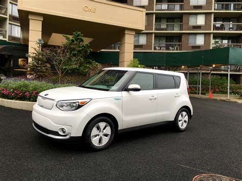 2015 Kia Soul EV+ Electric Vehicle – Review and Test DriveThe Green Car ...