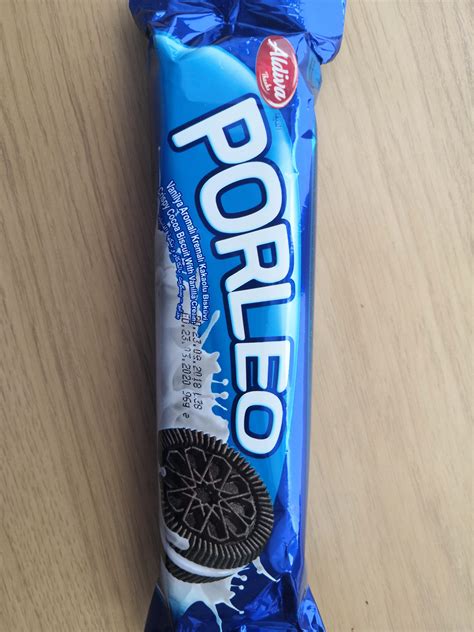 Oreo ripoff, found in Lithuania I think... : r/crappyoffbrands