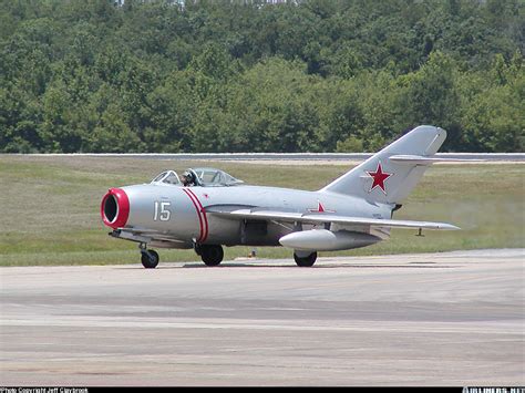 Mikoyan-Gurevich MiG-15bis - Untitled | Aviation Photo #0367000 ...