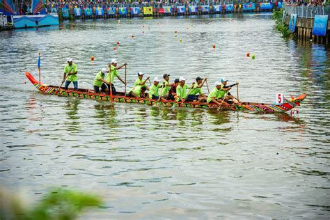 Ho Chi Minh, Viet Nam - 23 April 2023 Blurry motion of boat racing in ...