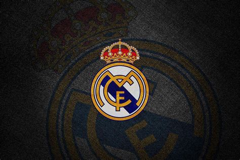 Real Madrid Logo Wallpapers 2017 HD - Wallpaper Cave