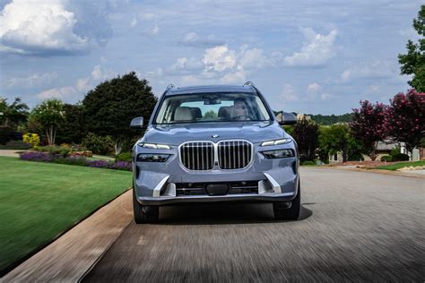 2023 BMW X7 First Drive Review: Don't Focus on Its Face - CNET